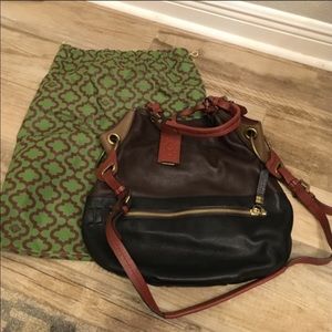 Yany black and brown leather cross body bag